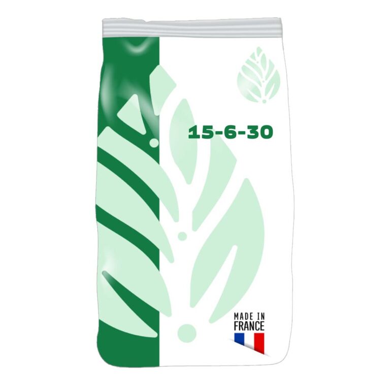 plantinua - Солюферт Універсал 15-6-30